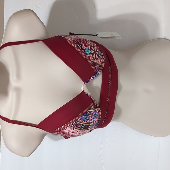Shade & Shore Other - Shade & Shore swimsuit berry size 38B